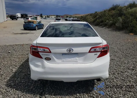 2012 Toyota Camry Base z USA, uszkodzony, nr VIN 4T1BF1FK7CU201022
